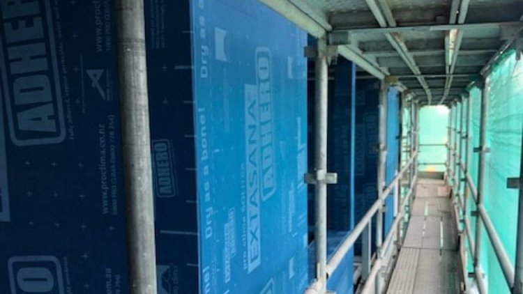 Westlight Project Auckland - Installation of SOLITEX EXTASANA ADHERO<sup>®</sup>