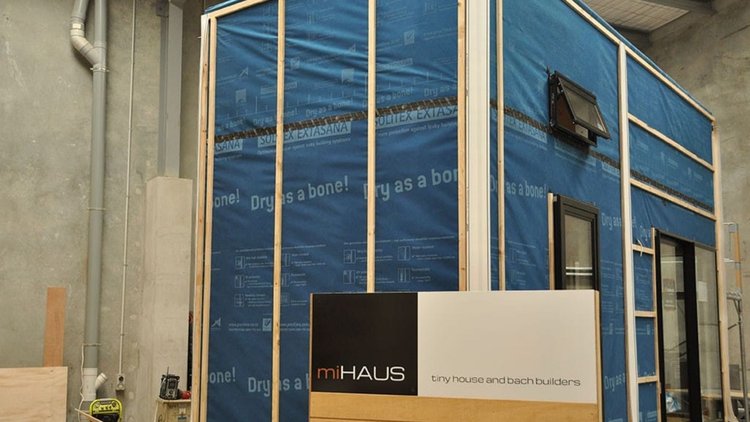 miHAUS - Side image of steel framing wrapped with pro clima’s Wall Weather Resistive Barrier SOLITEX EXTASANA<sup>®</sup> and TESCON EXTORA<sup>®</sup>