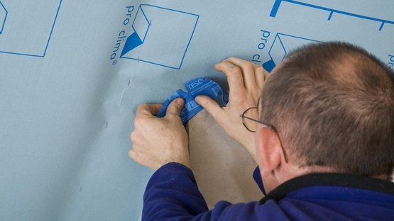 10b. Sealing to plastered chimney (insulated or double-shelled)