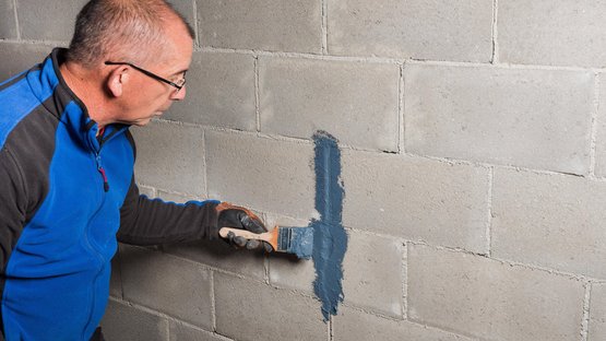 4. Painting over cracks up to 8 mm in width
