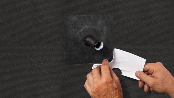 Self-adhesive grommets, 15-30 mm